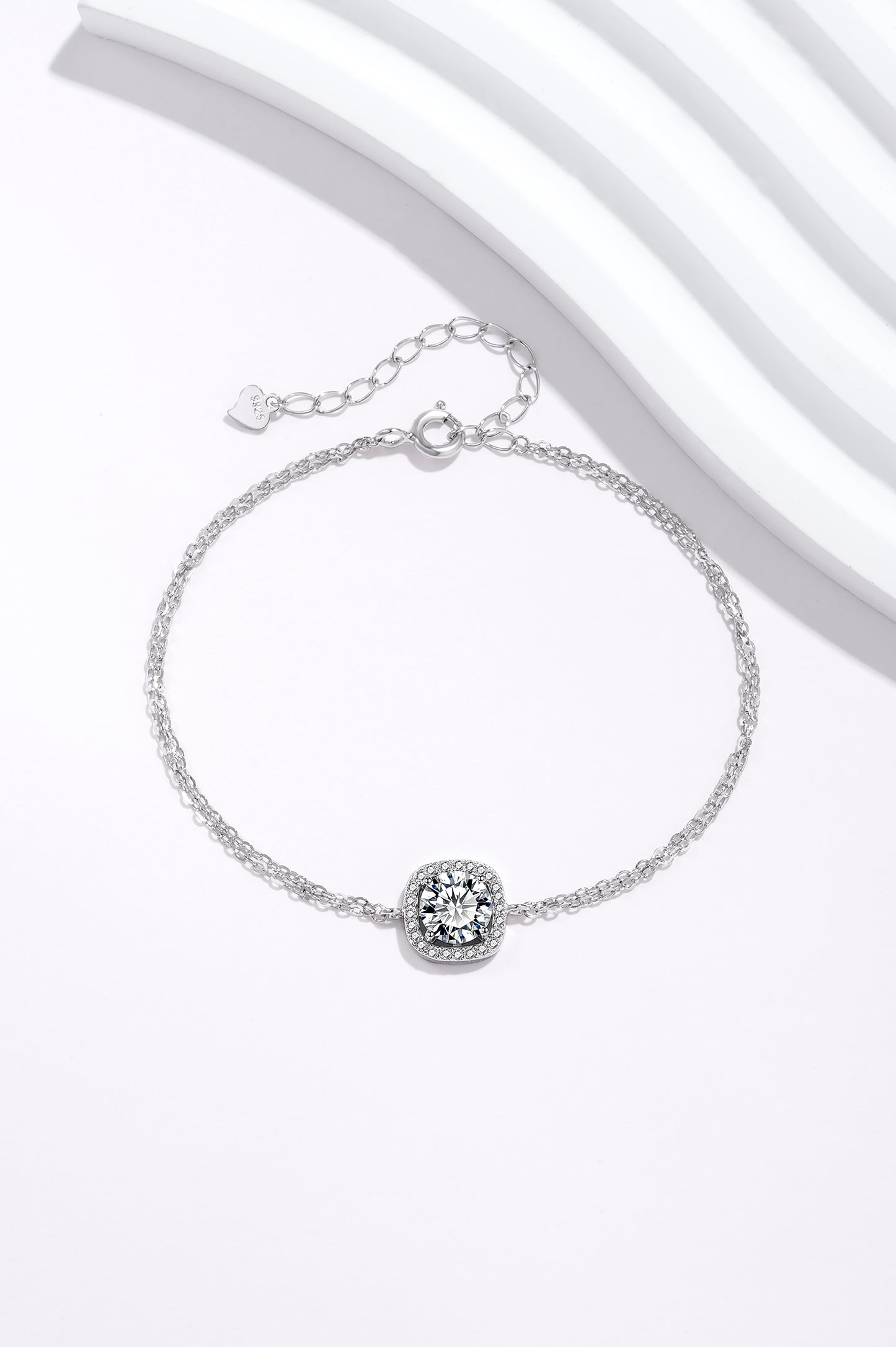 Line Jewelry 方型莫桑鑽手鍊 (一卡) Square Moissanite Bracelet (1ct)