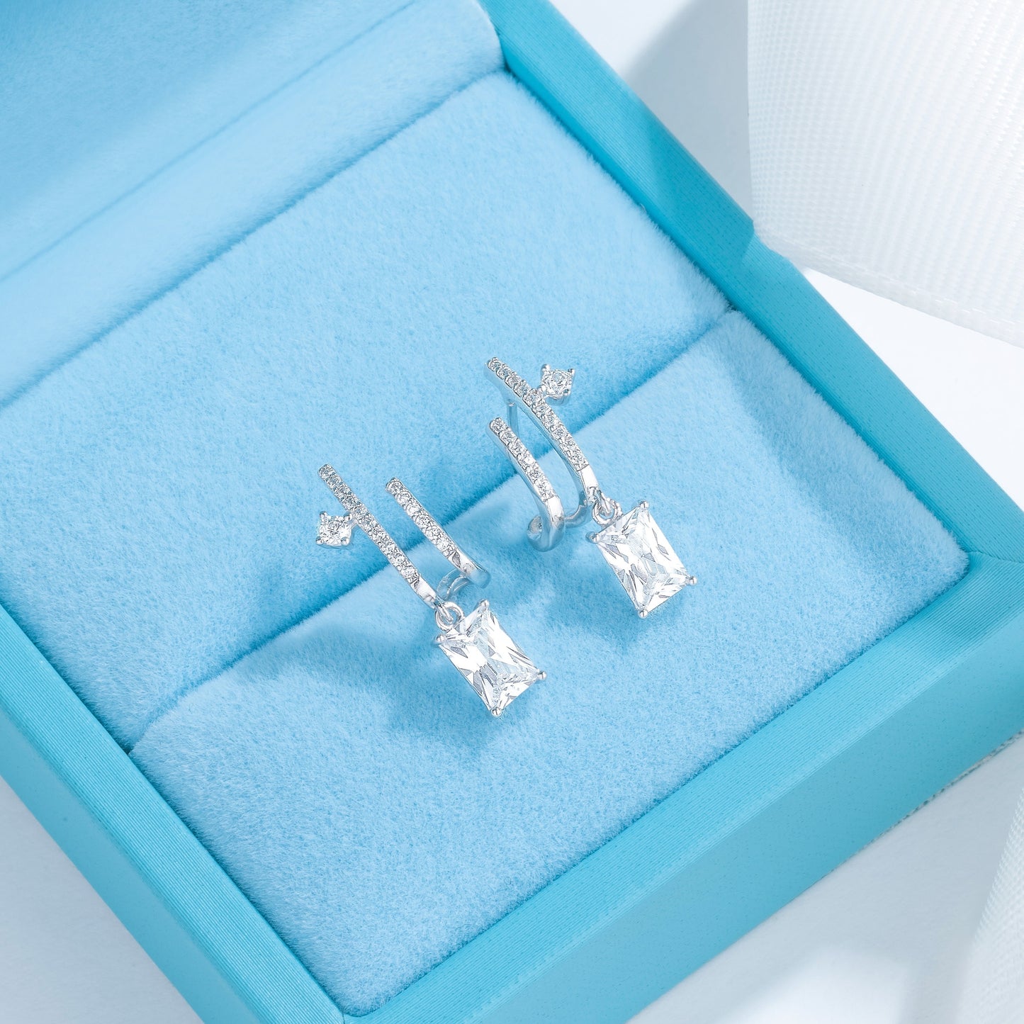 Line Jewelry 長方閃石線條耳環 Rectangular Zircon stone Earrings