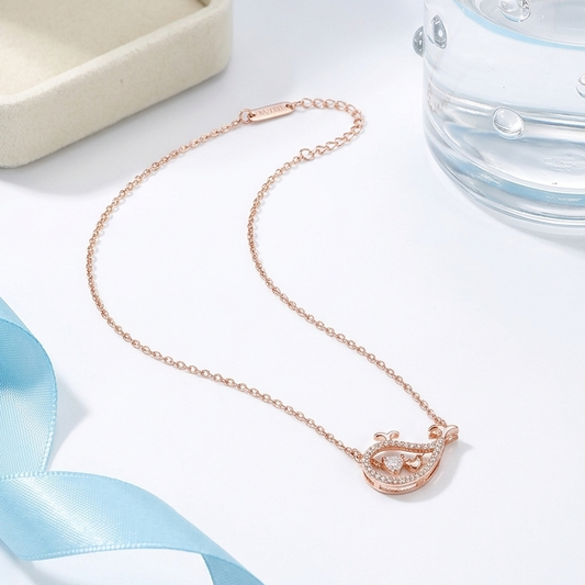 Line Jewelry 鯨魚造型吊墜項鍊 Whale Pendant Necklace