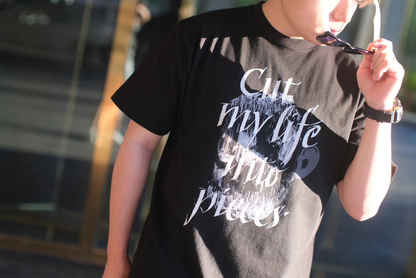 Nobelium 聯乘 Tamigraphy 香港西洋書法家Tammy 設計「限定版」”Cut my life into pieces“ Tee Nobelium